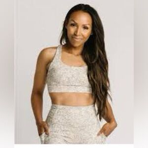 Zyia Bentonite Asym Light n Tight Strappy Bra (Size XL; NWOT)